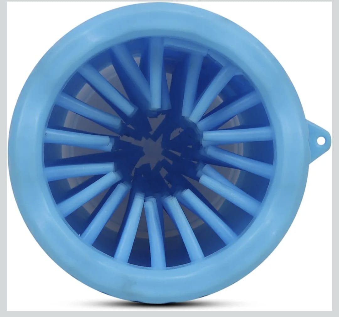 2-in-1 Dog and cat Paw Cleaner Cup & Grooming Brush – Portable Silicone Foot Washer for Large Dogs – Gentle, Easy-to-Use Pet Paw Washer for Mud, Dirt & Debris Removal 